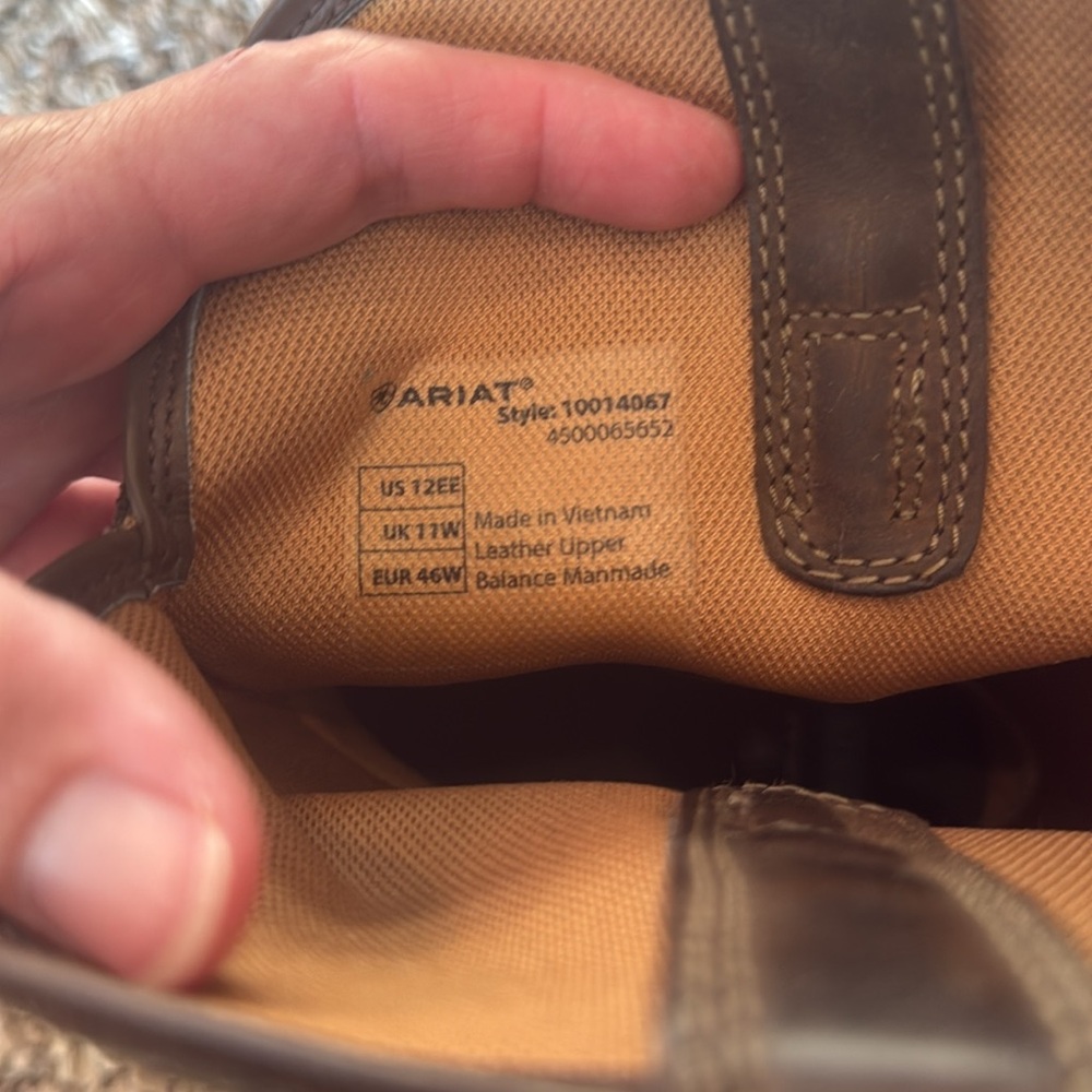 Ariat Brown Western Cowboy Boots with Embroidered Shaft - Picture 5 of 8
